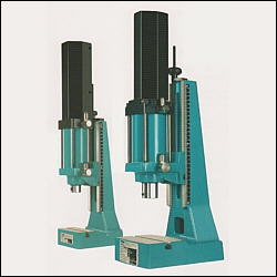 PneumatikPresse direktwirkend Baureihe MDA-1.5kN / MDA-2.5kN
