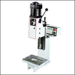 Pneumatik HandhebelPressen Baureihe HKPL13 mit Preßkraft Überwachungs System img005-1.jpg